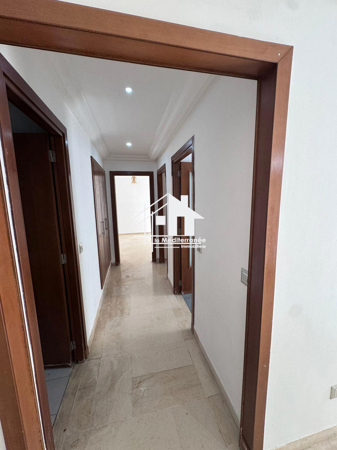 A louer appartement S+2 hst à manouba