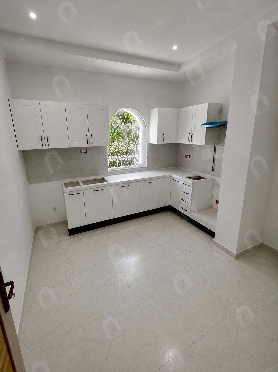 A louer étage de villa S+3 hst au brdo