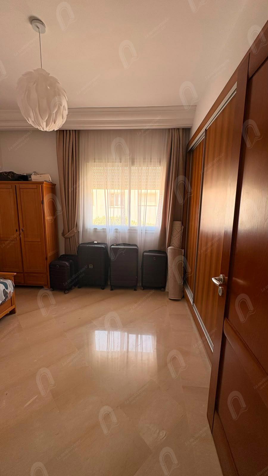 A louer un appartement s+2 à jardin d'el menzah 2