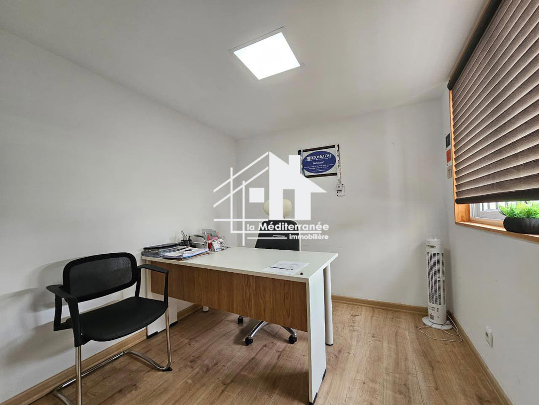 Un bureau H0 aux Lac 2