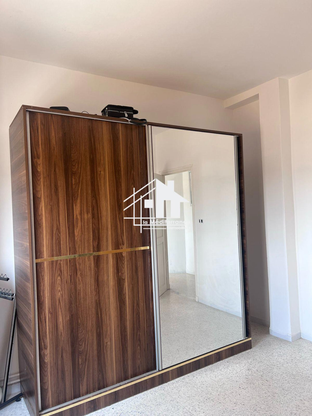 À vendre Appartement S+3 à manouba