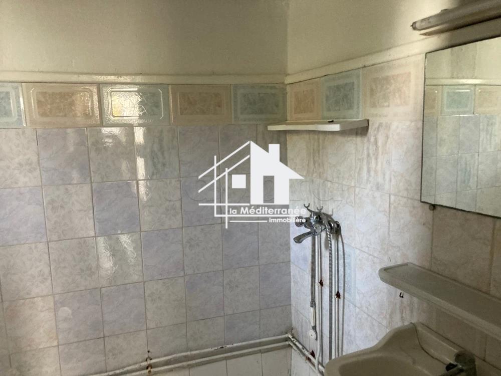 A louer un étage de villa S+1 au Bardo 2