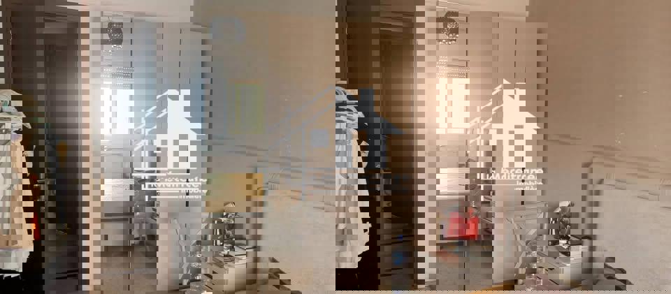 A louer appartement S+3  au bardo