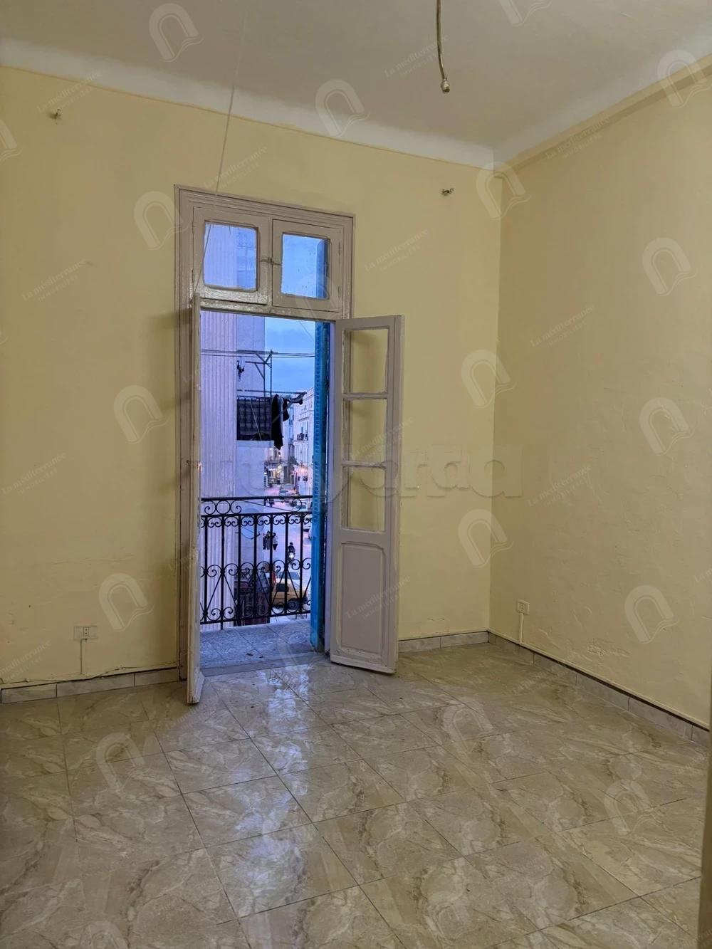 A vendre appartement s1 au centre ville, Tunis