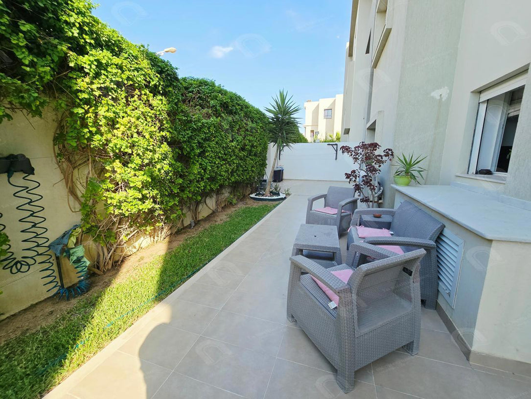 À vendre – Appartement S+3 avec jardin