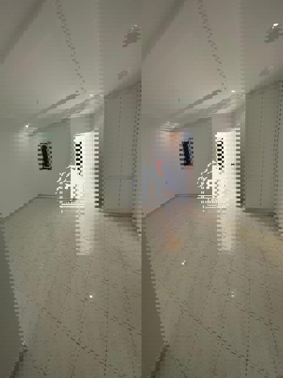 location étage de villa s2 au Manouba cité ben younes