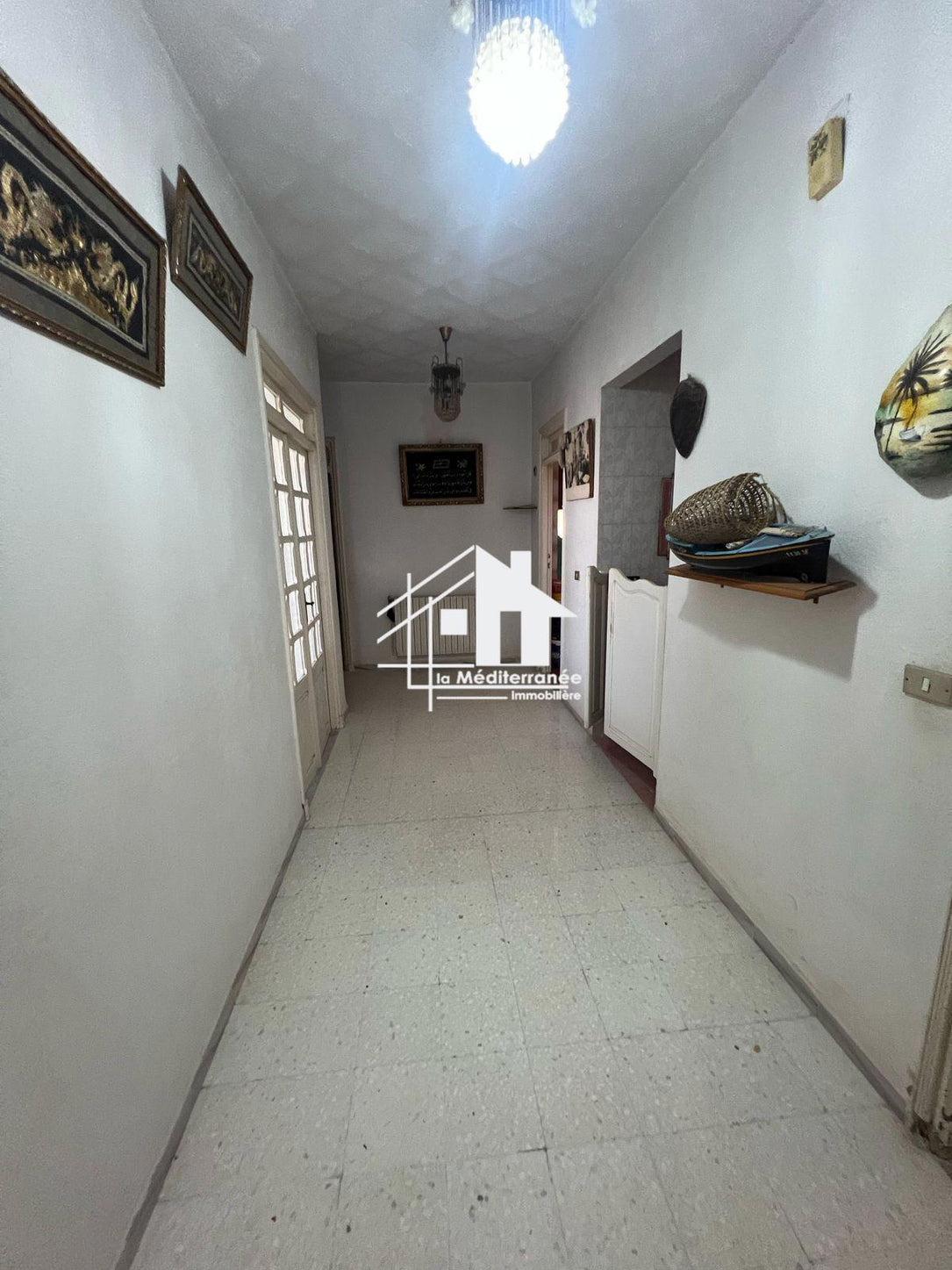 A louer étage de villa s2 à Ksar Said