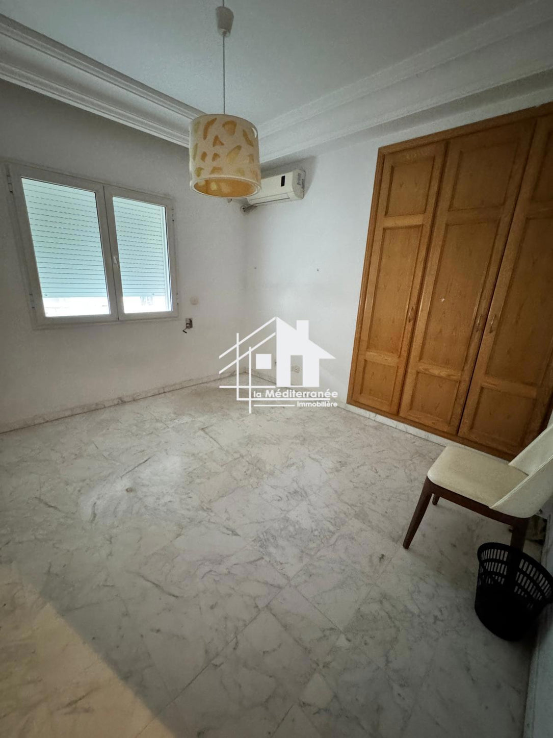 un appartement S+4 aux berges du lac 2