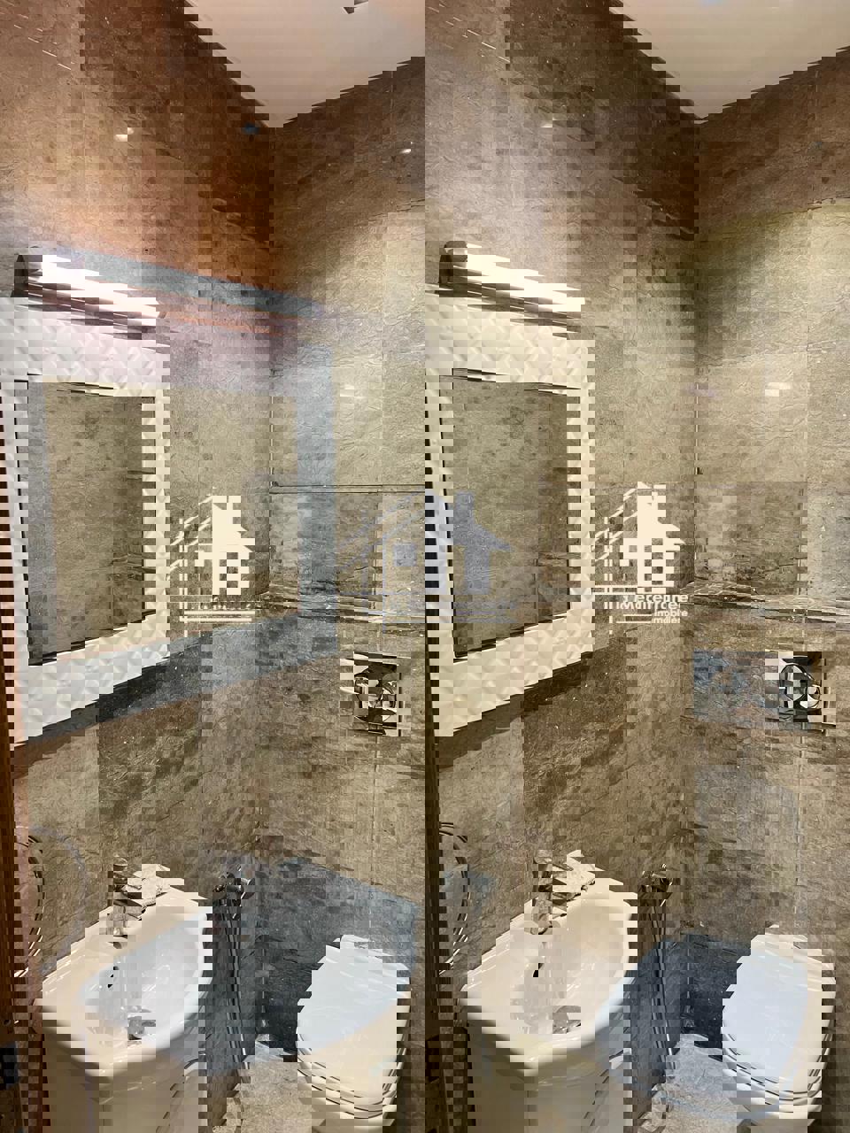 A louer appartement S+2 à la Soukra