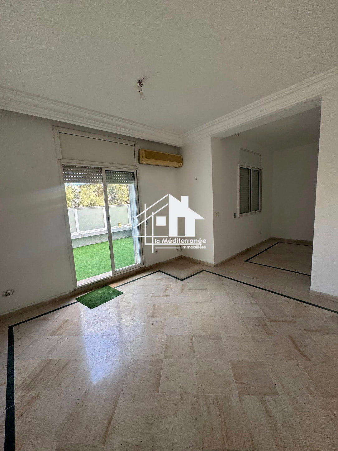 À vendre Appartement S+3 au bardo