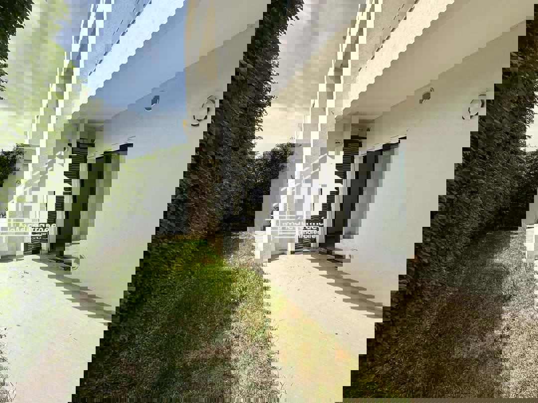 A louer un duplex S3 avec jardin