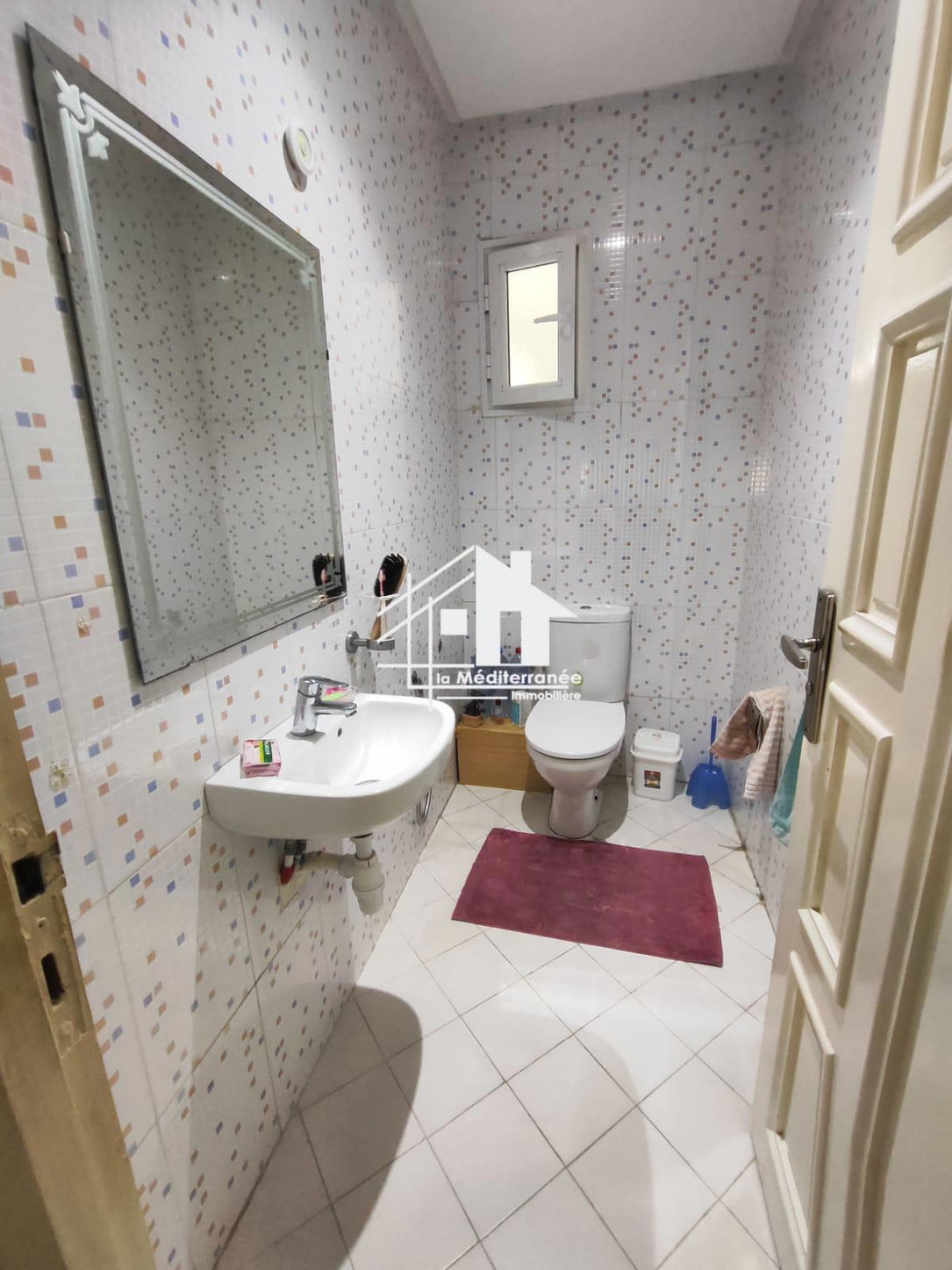 A vendre S+4 a la Soukra