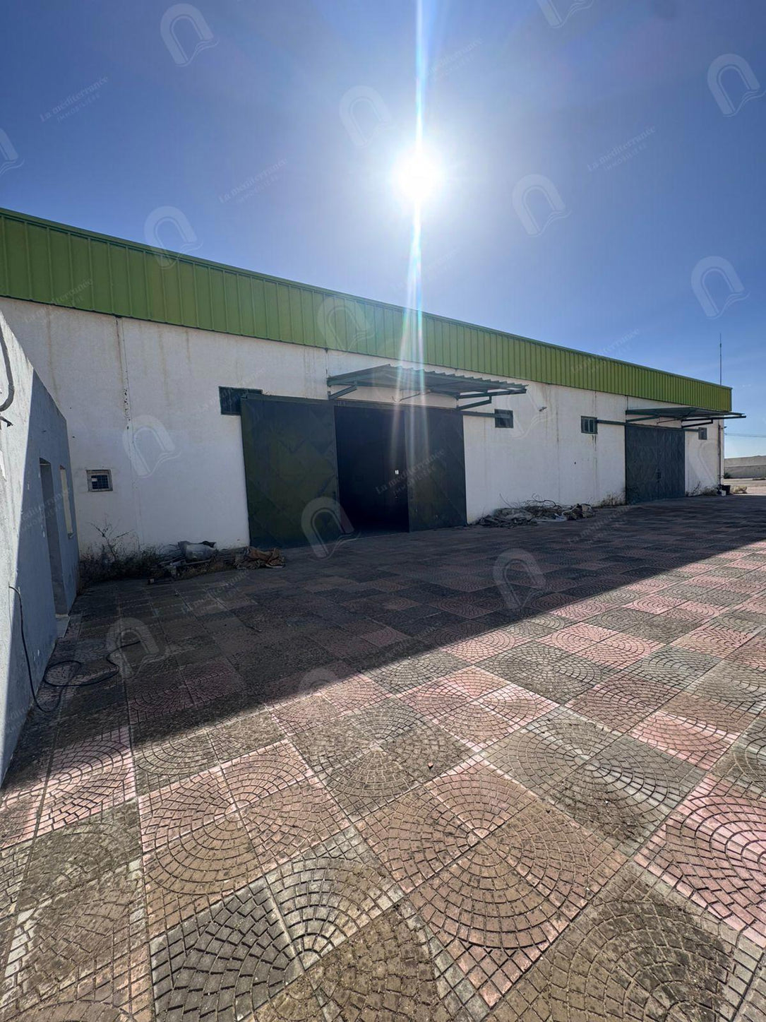 A louer une usine industrielle à El Fejja