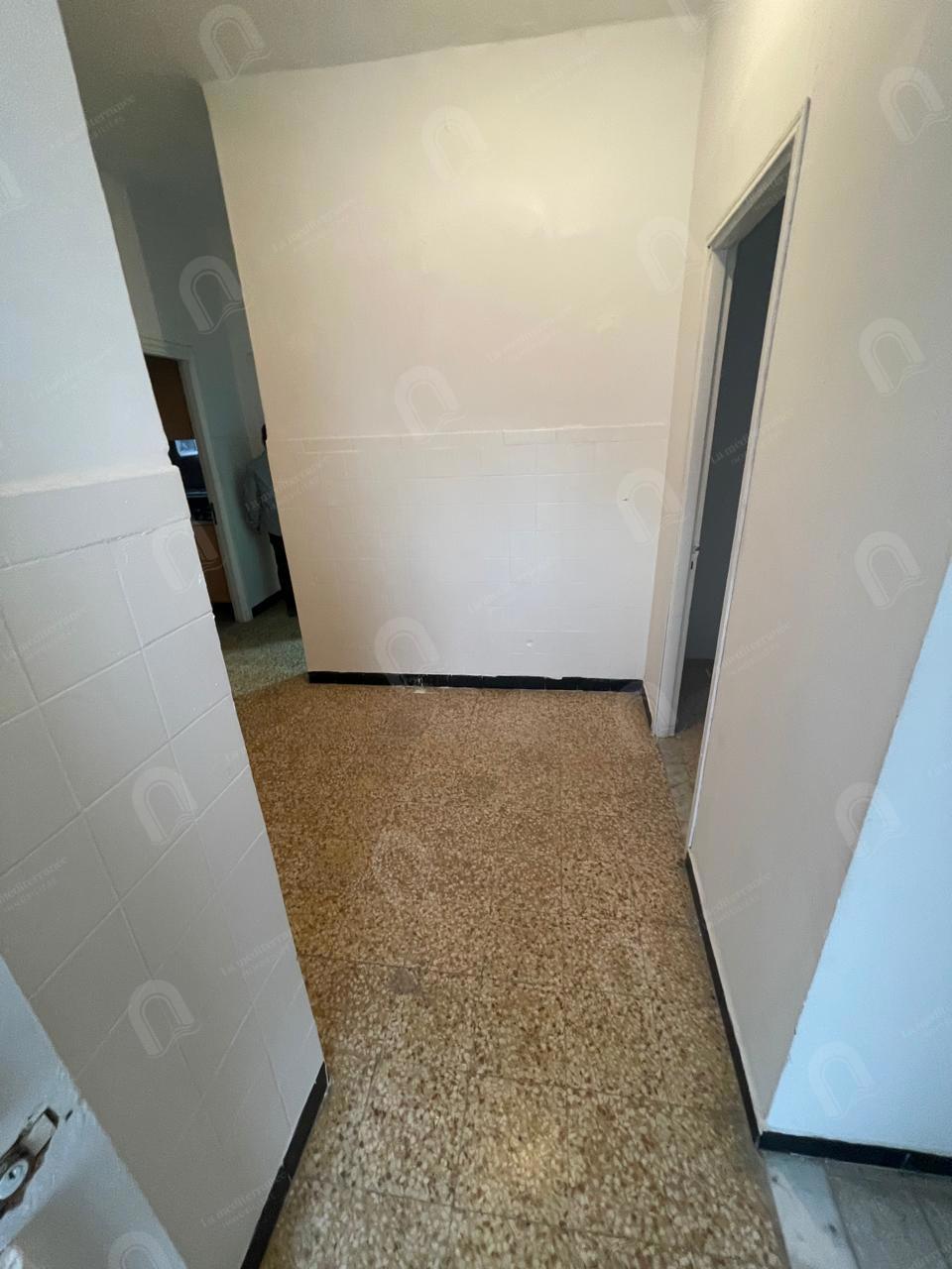 A louer une villa S+4 indépendante au bardo lahneya