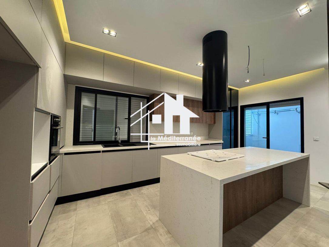 villa s+4 aux berges du lac 2