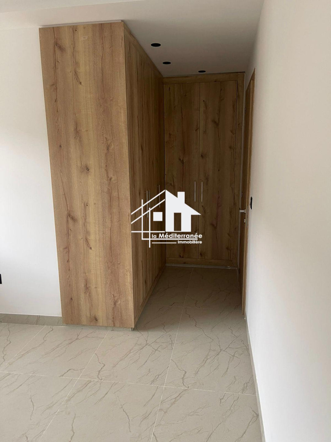 A vendre s+2 a menzeh 9C