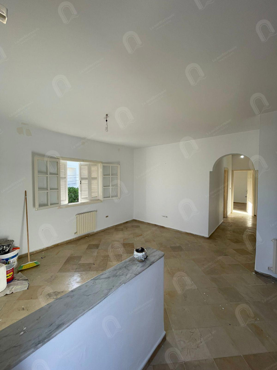 A louer un étage de villa S+3 au 1er étage