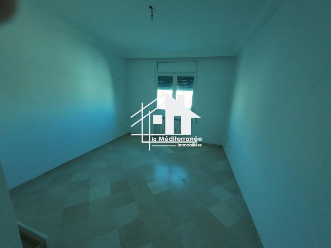 a louer étage de villa s+3 a Manouba