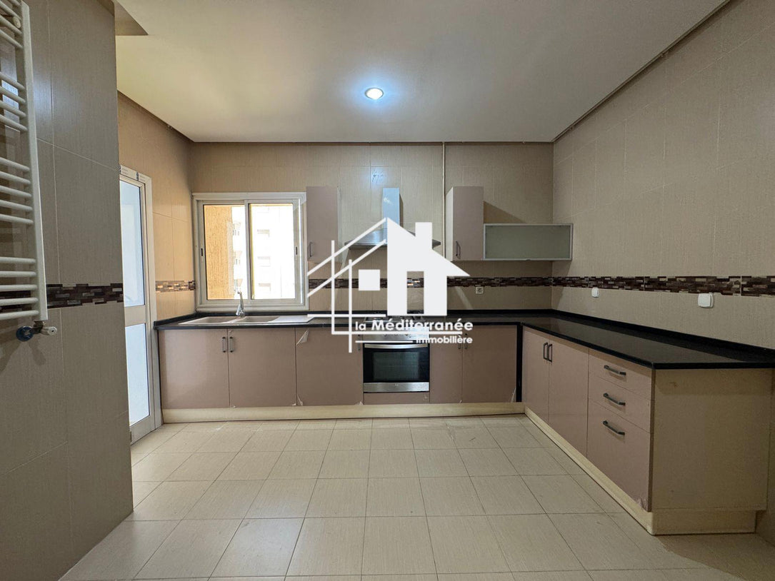 Appartement S+3 à jardins de Carthage