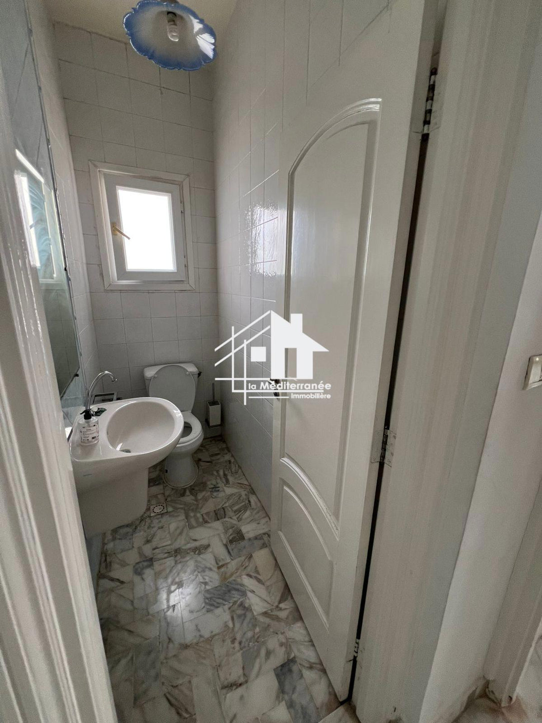 Location étage de villa s3 hst au Bardo
