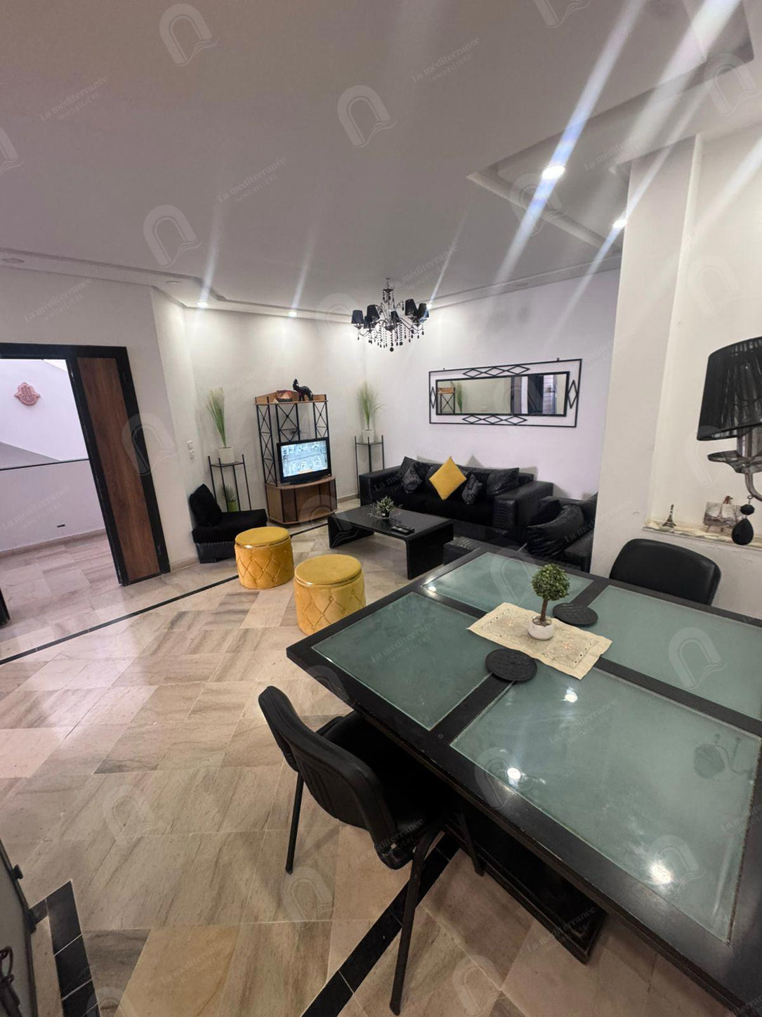 A louer un appartement S+3 hst meublé à denden