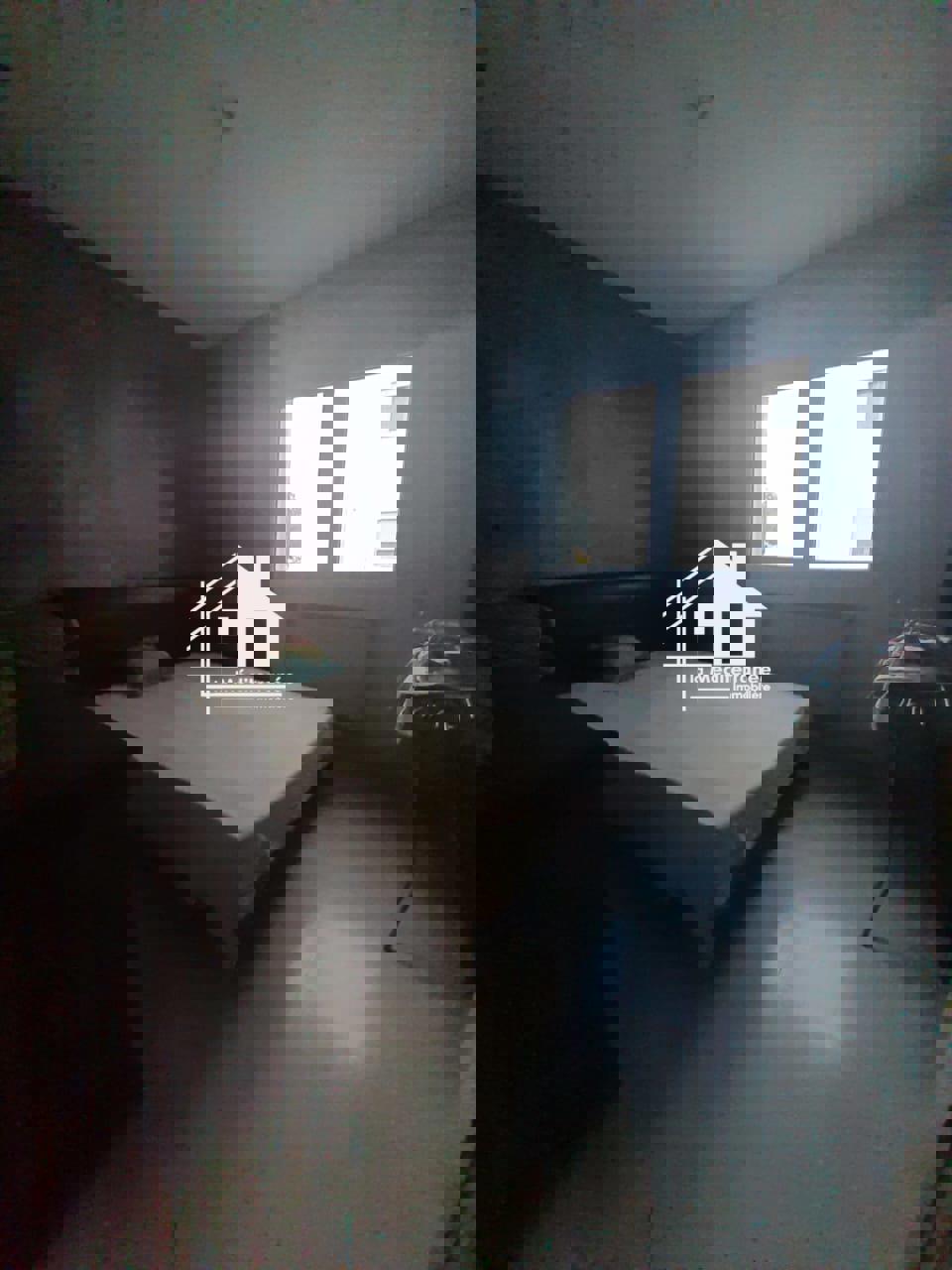 Appartement S+3 a Boumhal  El Bassatine