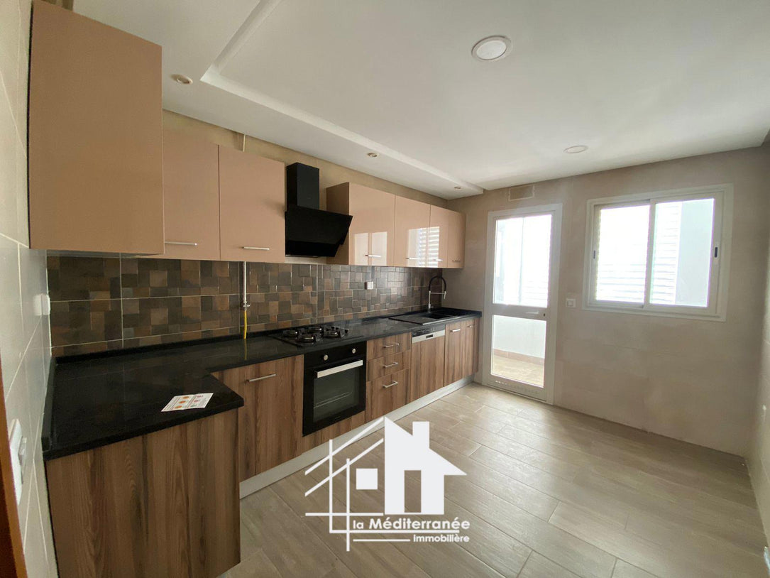 Appartement s+2 à Ain Zaghouen Nord