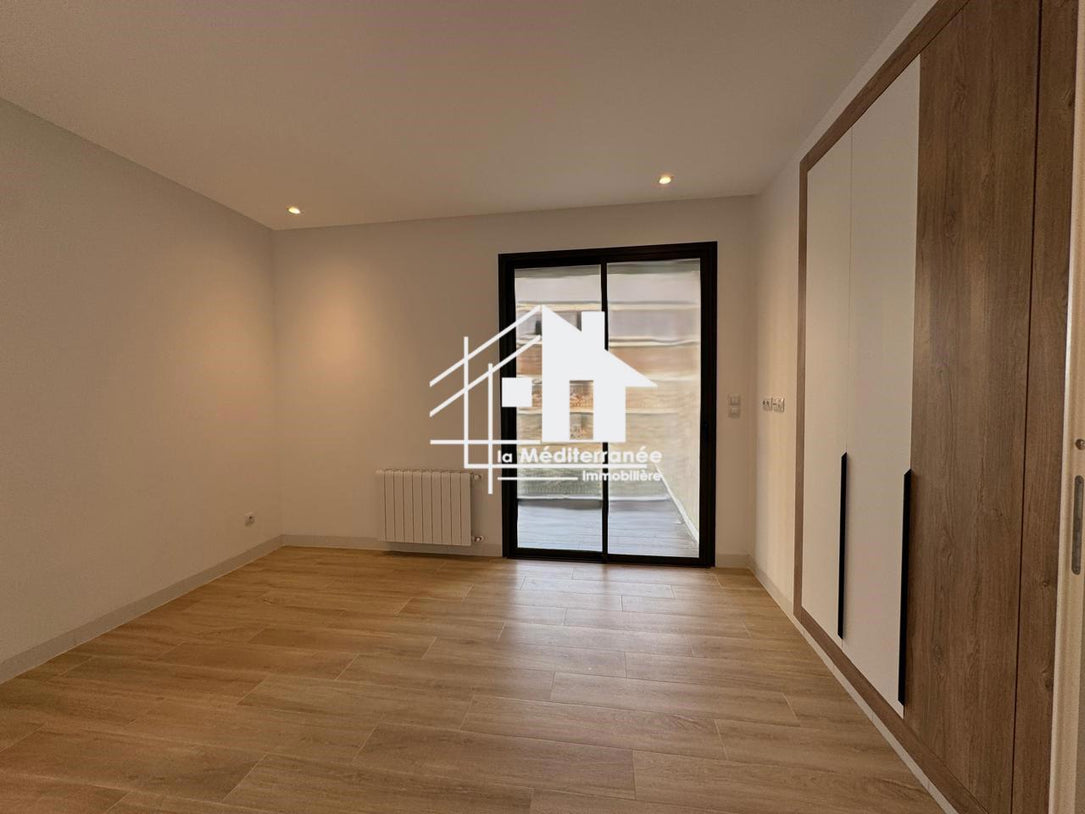 Un Appartement S+2 à Ain Zaghouan Nord