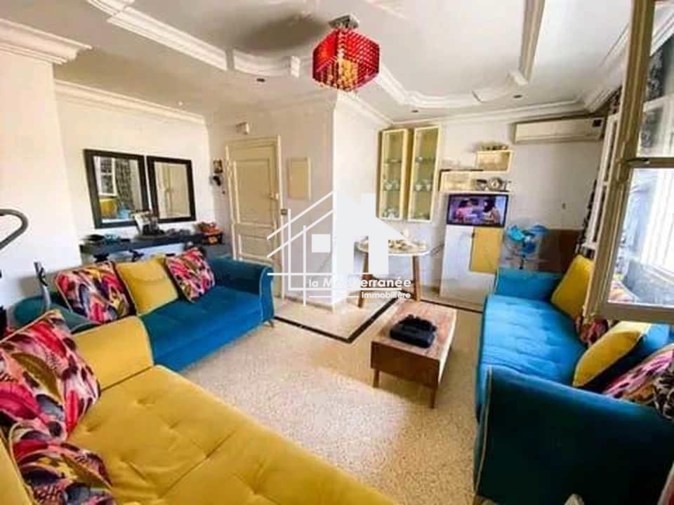a vendre un appartement S+2 El waha