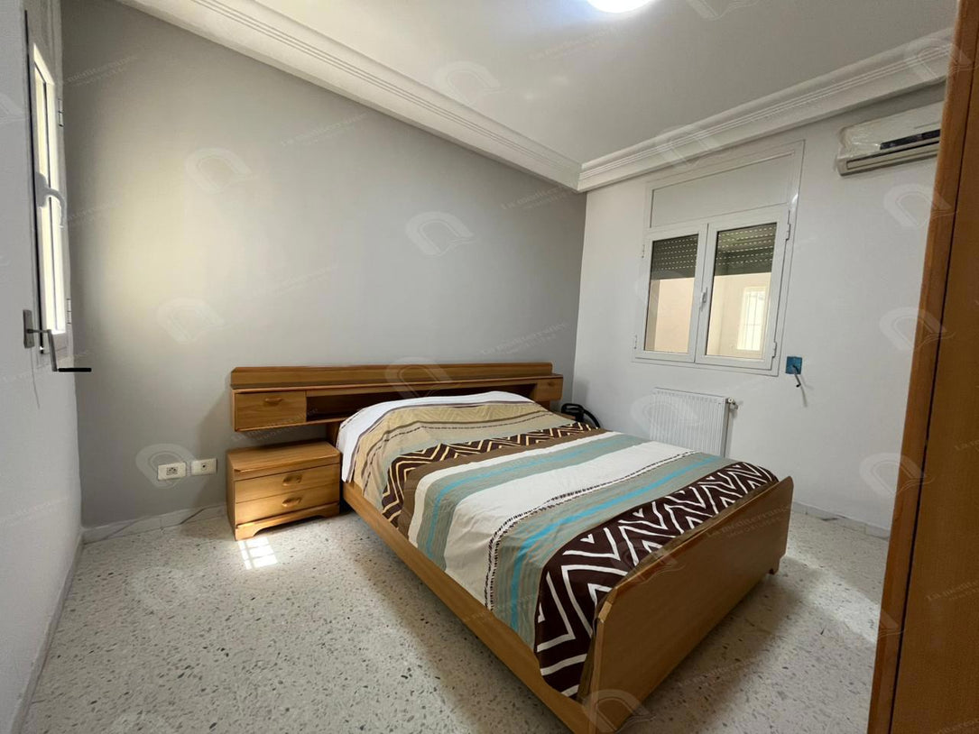 A vendre s+2 à l'aouina