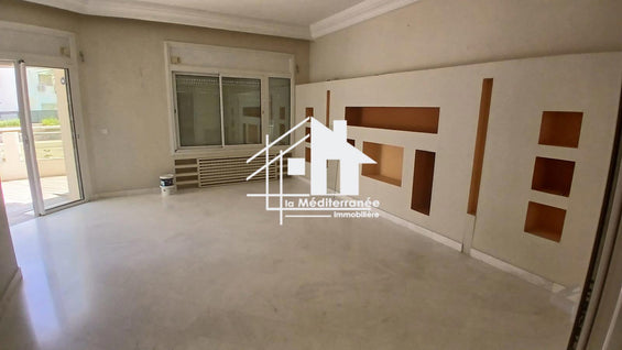 Un appartement S+3