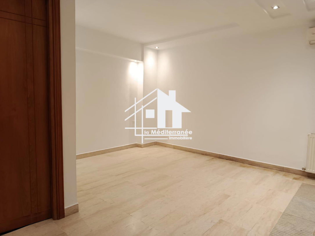 un appartement S+3 jardin de carthage