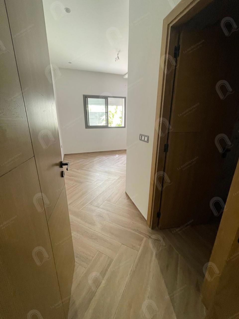 A louer un appartement s+2 à jardin d'el menzah 2
