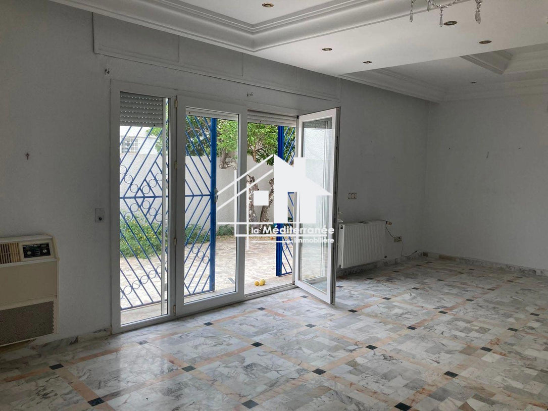 Appartement S+3 à la Marsa