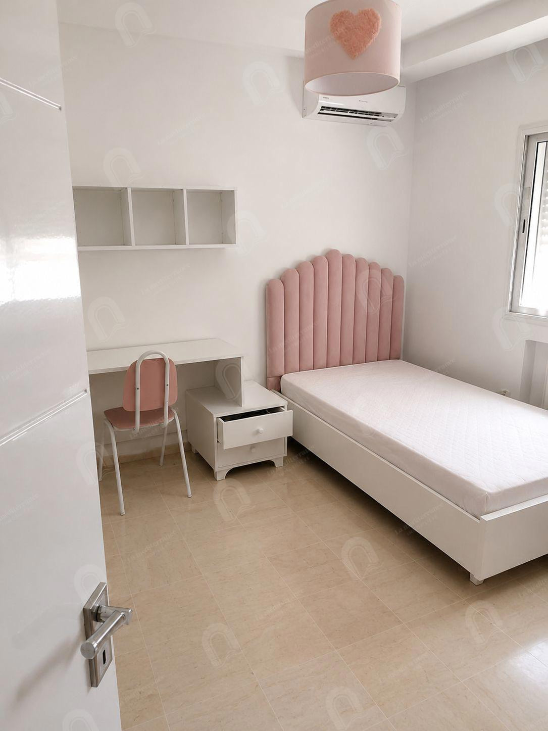 A Vendre Un Appartement s+3 à  Jardin El Menzeh 2