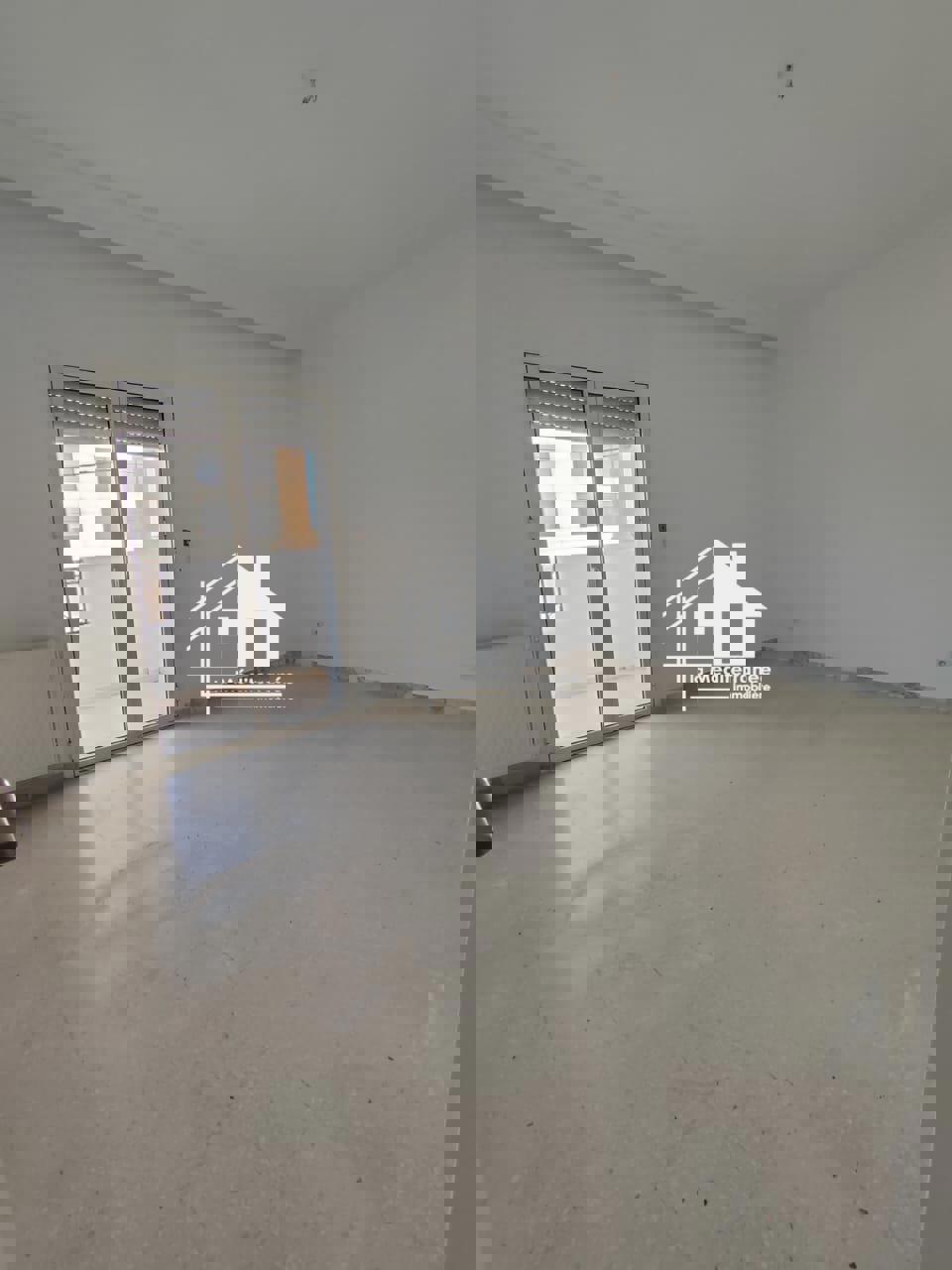 A vendre s+3 a la Soukra