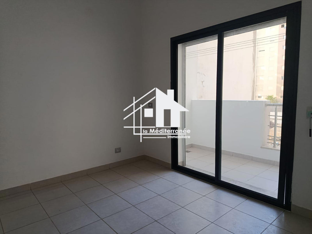 Appartement S+4 aux jardins de carthage