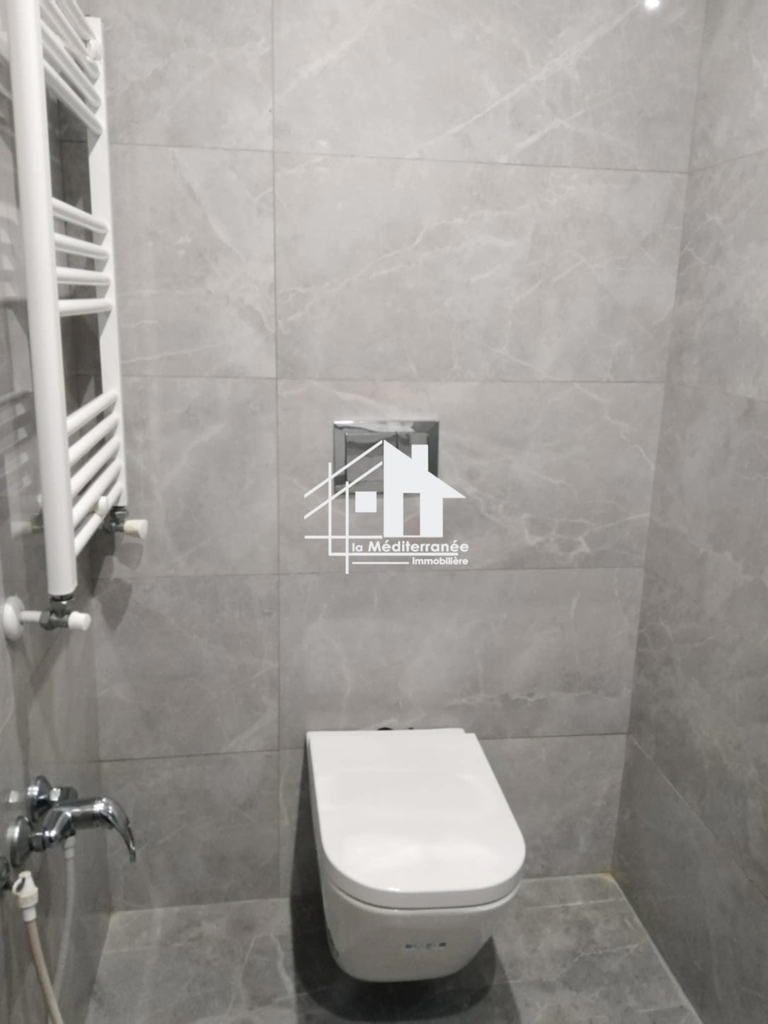 A louer appartement S+1 à la Soukra