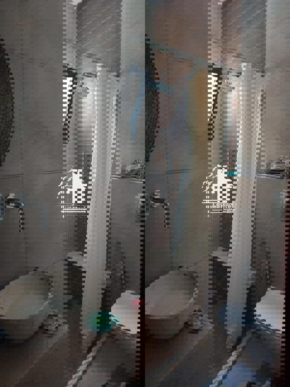 A louer étage de villa S+3 RDC meublé