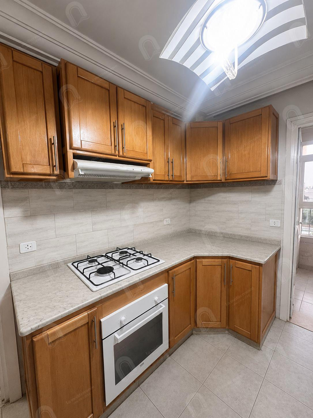 A vendre un appartement S+2 hst au bardo Bouchoucha