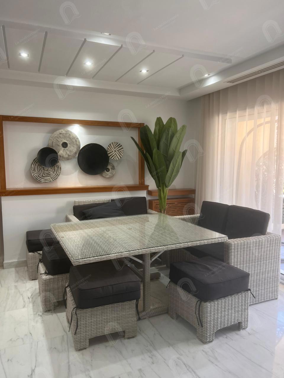 Appartement S+3 aux berges