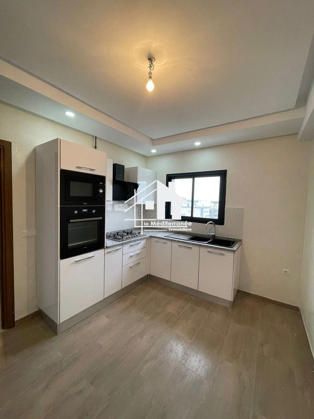 A louer appartement S+2 hst à manouba