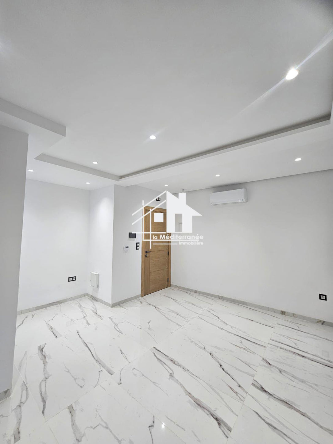 A louer un appartement s+1 à jardin d'el menzah