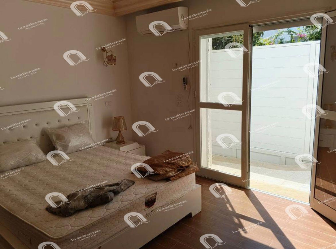 A louer étage de villa meublé s2 au RDC à Marsa Nassim