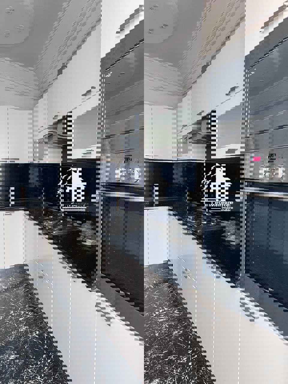 A louer appartement S+4  au Bardo