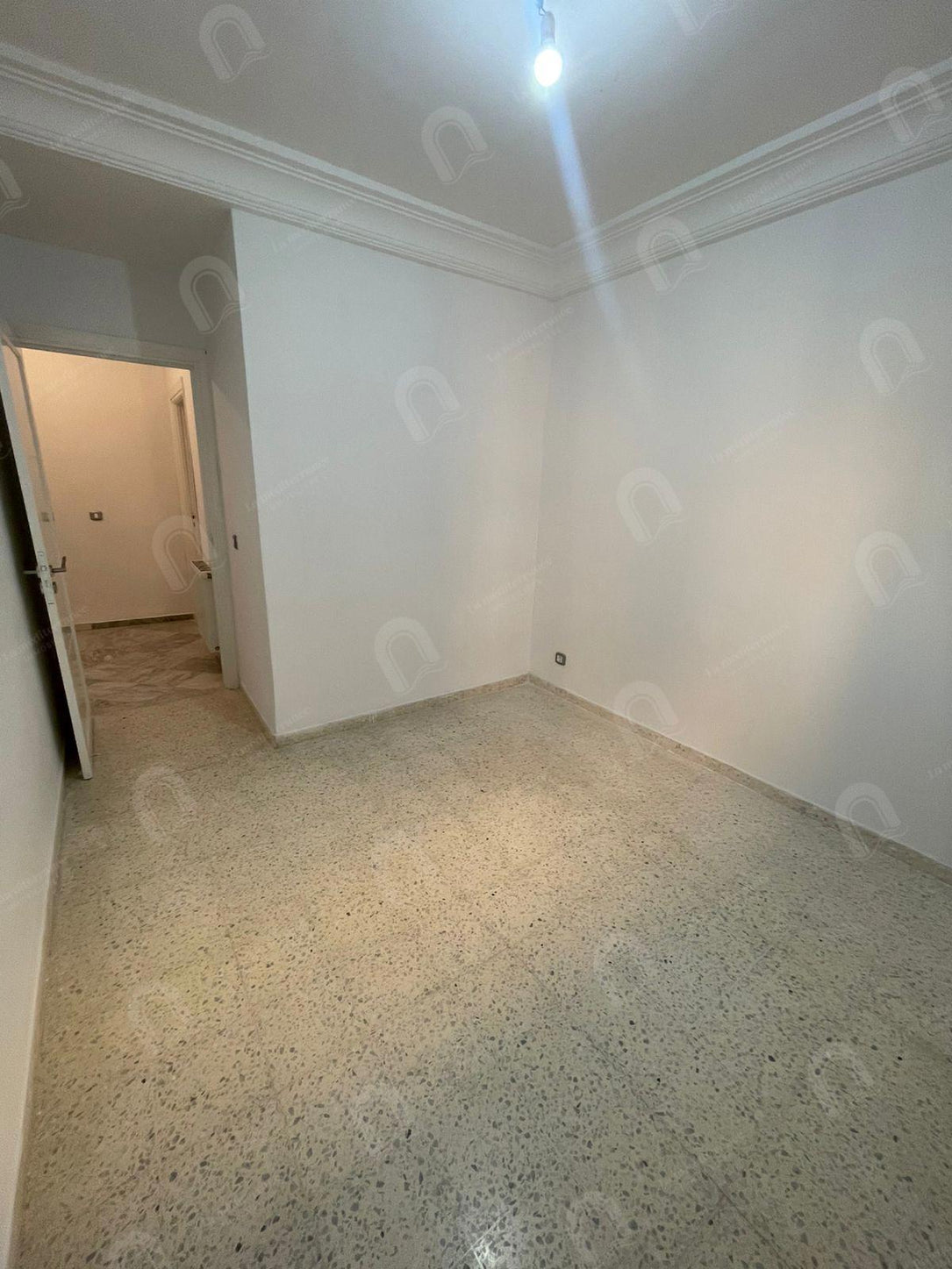 à louer un appartement s+2 aux jardins d'el menzah 2