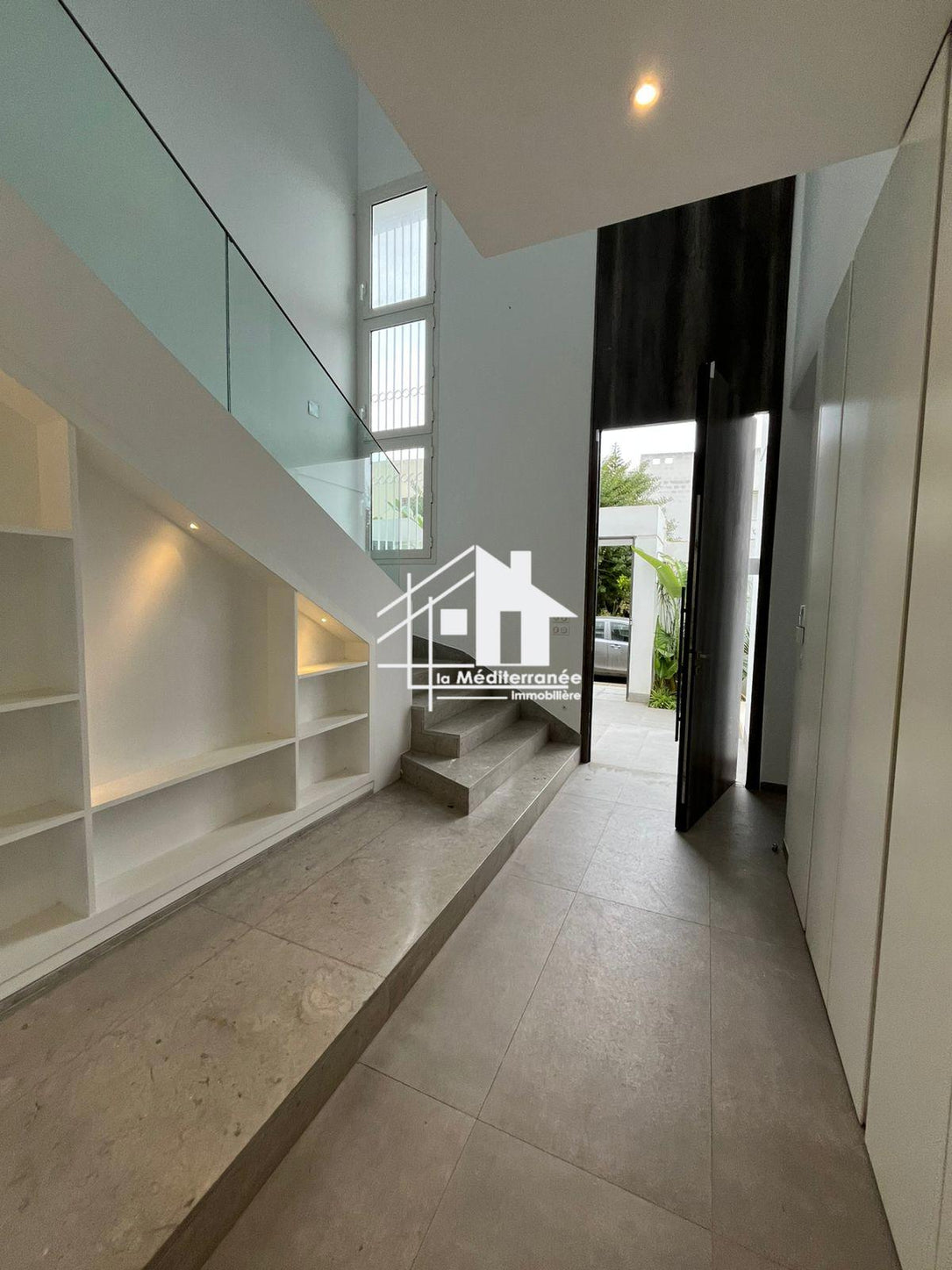 A louer une villa s+4 à Gammarth