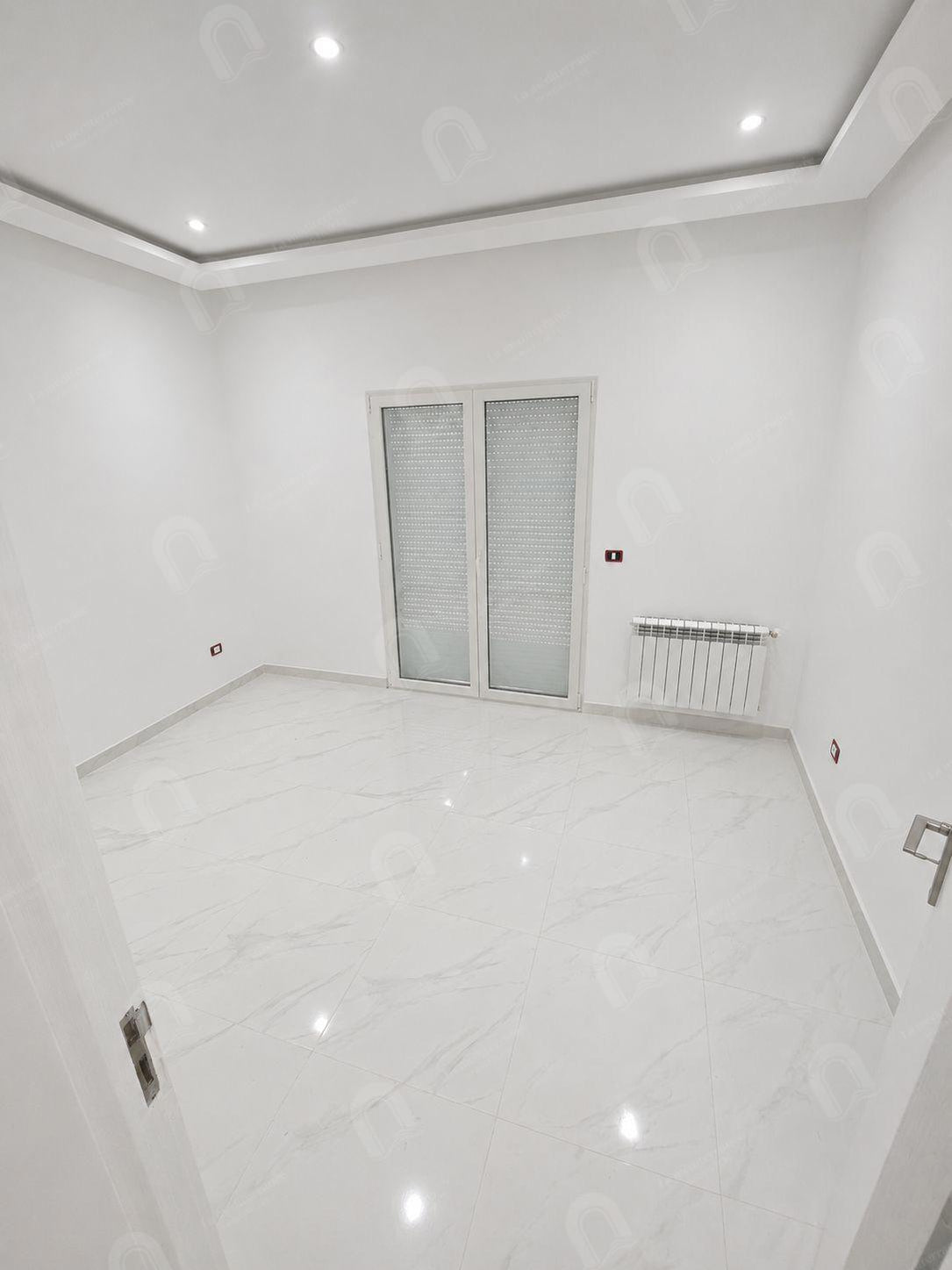 A louer étage de villa S+2 hst situé au 1er étage
