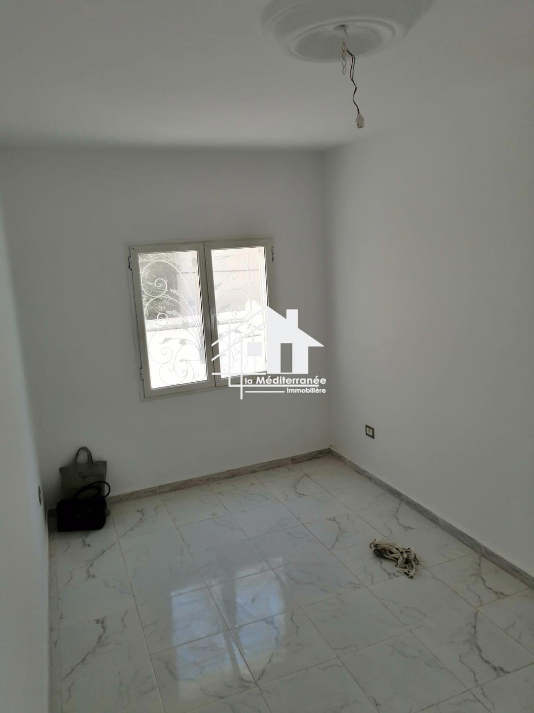 A louer un étage de villa S+2 au bardo rue de beyrouth