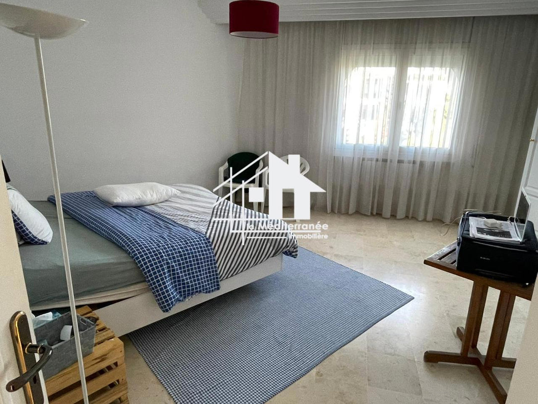 un appartement S+3 a la marsa plage